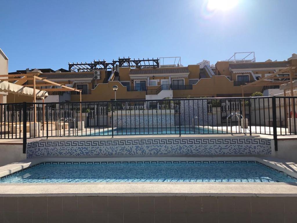 Bungalow Arenales Del Sol, Alicante المظهر الخارجي الصورة